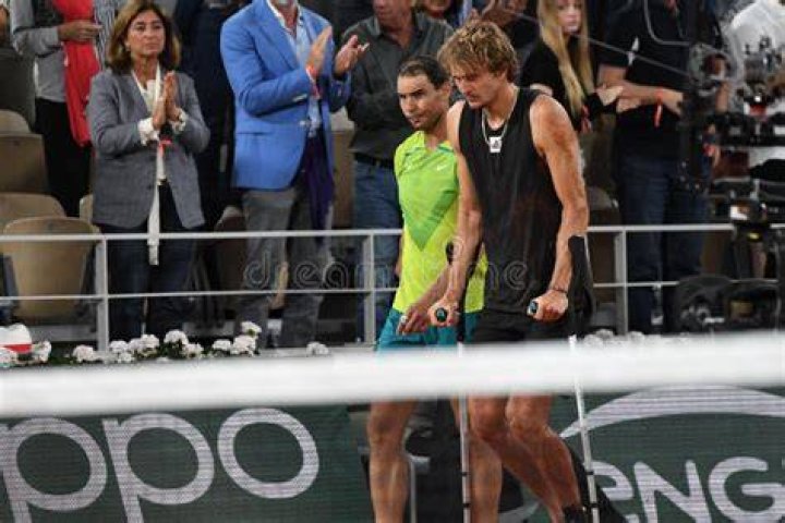 Alexander Zverev enters the court