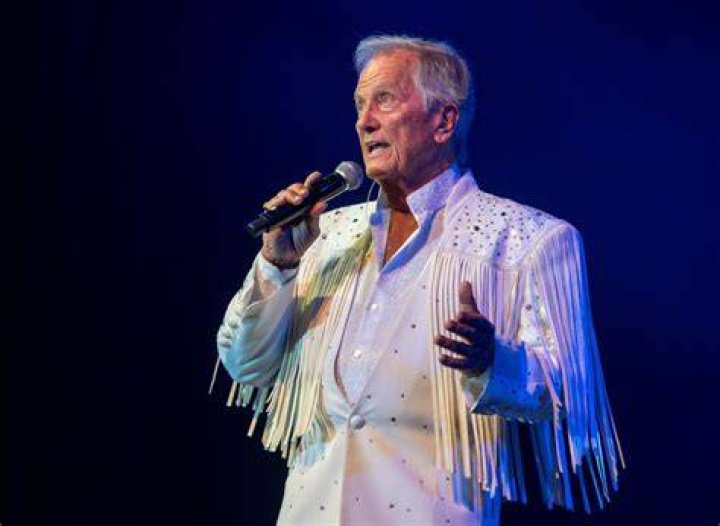 At 85, singer Pat Boone says he&rsquo;s ready for the end, but will do one