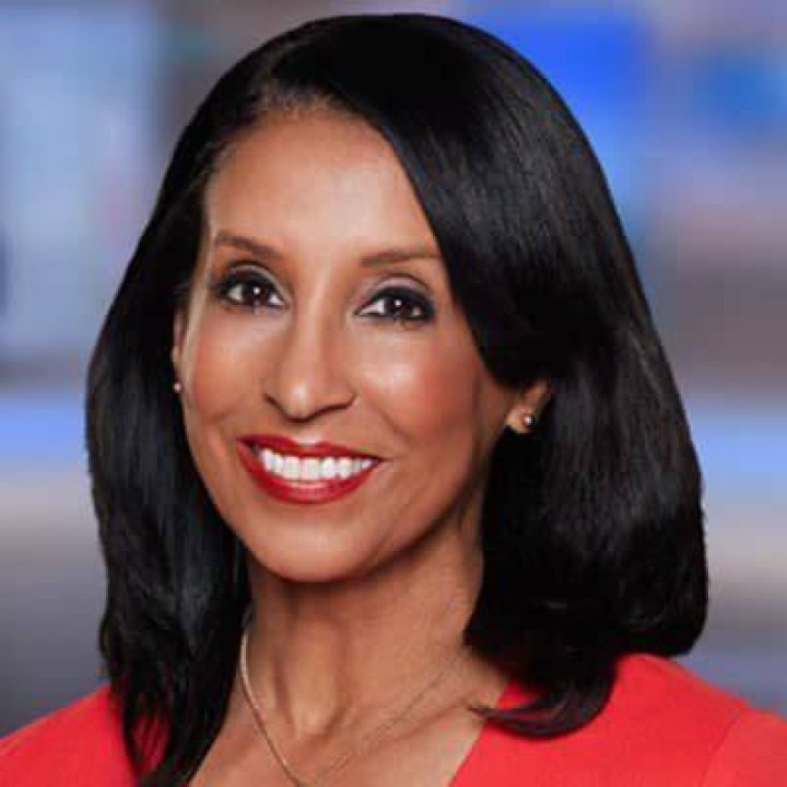 Vicki Yates Bio, Age, WTVF, Ethnicity, Nationality, Daughter, Twin, Married
